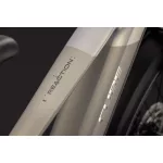 CUBE REACTION HYBRID ONE 720  FE PEARLSILVER'N'CHROME 2027 ELEKTROMOS KERÉKPÁR