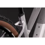 CUBE REACTION HYBRID PRO 800 LILACBREEZE'N'PRIZM 2027 ELEKTROMOS KERÉKPÁR
