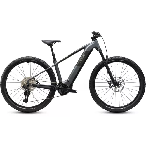 CUBE REACTION HYBRID RACE 800 SLABGREY'N'CHROME 2027 ELEKTROMOS KERÉKPÁR