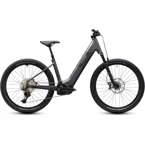 CUBE REACTION HYBRID RACE 800 SLABGREY'N'CHROME 2027 ELEKTROMOS KERÉKPÁR