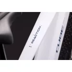 CUBE REACTION HYBRID RACE 800 SNOW'N'BLACK 2027 ELEKTROMOS KERÉKPÁR