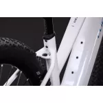 CUBE REACTION HYBRID RACE 800 SNOW'N'BLACK 2027 ELEKTROMOS KERÉKPÁR
