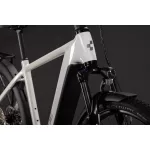 CUBE NURIDE HYBRID PERFORMANCE 720 METALLICWHITE'N'GREY 2027 ELEKTROMOS KERÉKPÁR