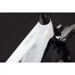 CUBE TOURING HYBRID ONE 600 METALLICWHITE'N'CHROME 2027 ELEKTROMOS KERÉKPÁR