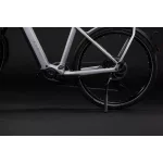 CUBE KATHMANDU HYBRID 45 800 SLATEGREY'N'CHROME 2027 ELEKTROMOS KERÉKPÁR