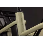CUBE LONGTAIL HYBRID DELUXE 800 SANDGRIT'N'BLACK 2027 ELEKTROMOS KERÉKPÁR