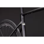 CUBE ATTAIN C:62 RACE CARBON'N'COALCHROME 2027 ORSZÁGÚTI KERÉKPÁR