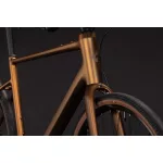 CUBE NULANE ONE METALLICCARAMEL'N'BROWN 2027 VÁROSI KERÉKPÁR